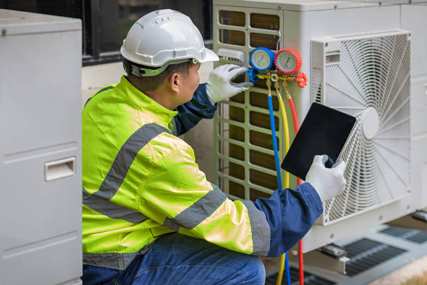 Professional Hvac technician working in Castalia, NC